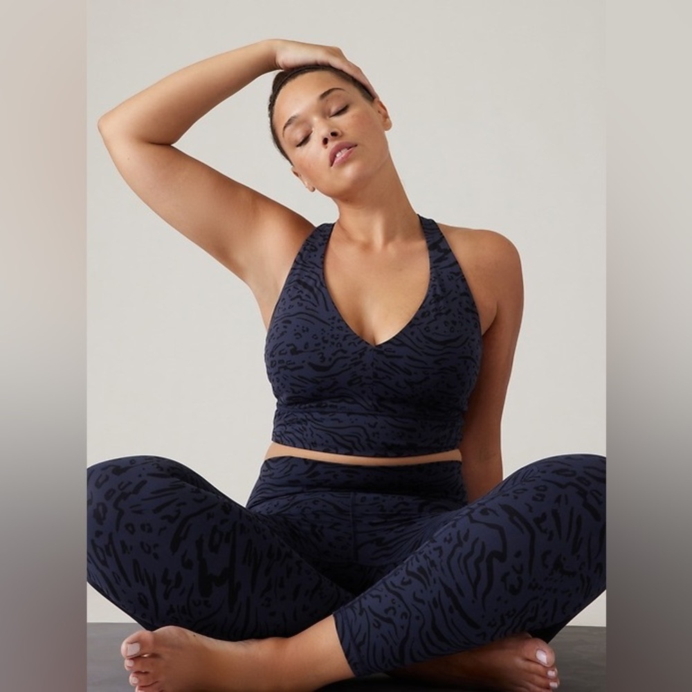 Athleta transcend matching set (legging and bra)